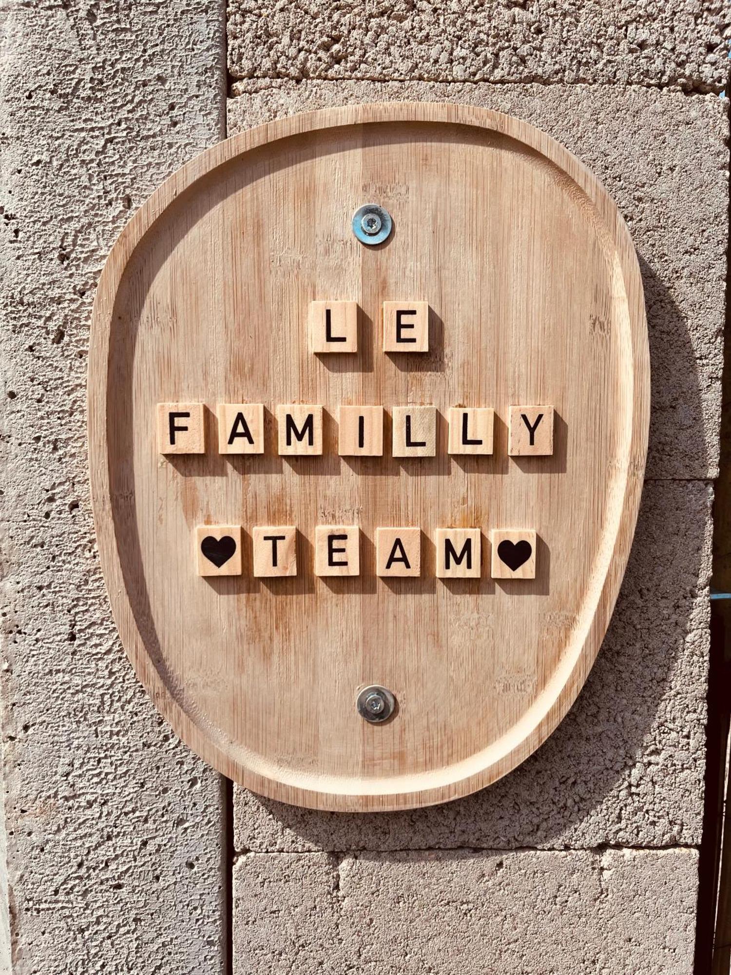 מלון Ardres Le Familly Team מראה חיצוני תמונה